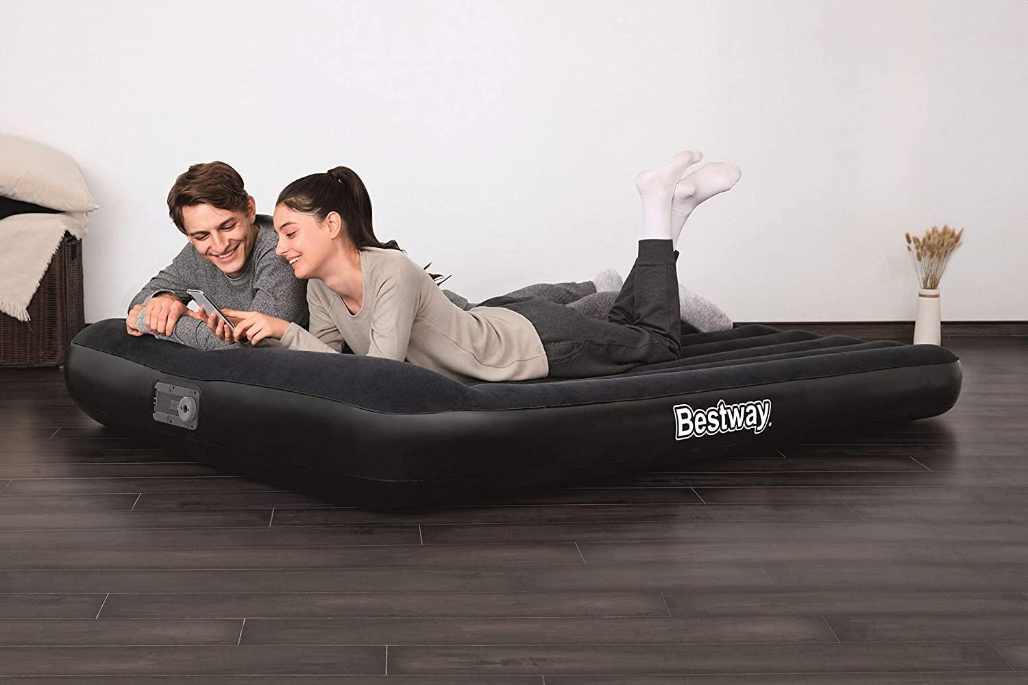 Bestway Tritech Airbed Queen Built In AC pump - Black