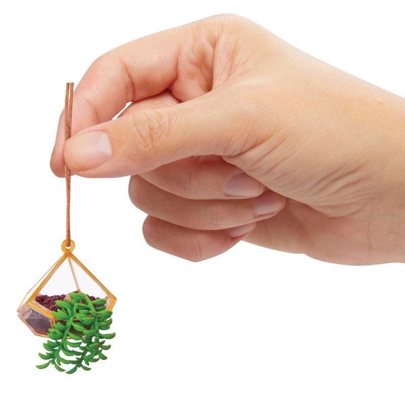 Miniverse Surprises of The Mini Aquarium Industry - Assorted