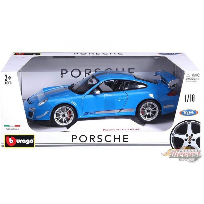 Bburago 1:18 Scale Porsche 911 GT3 RS 4.0 Diecast Vehicle