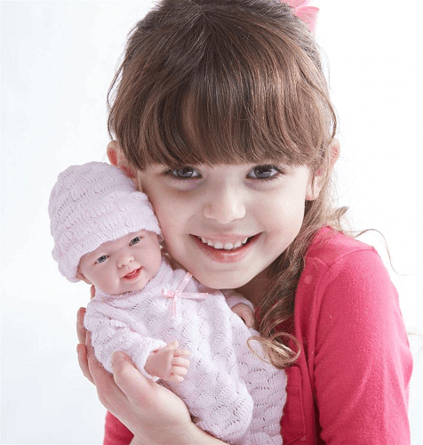 جي سي تويز - دمية نيوبورن بملابس وردية