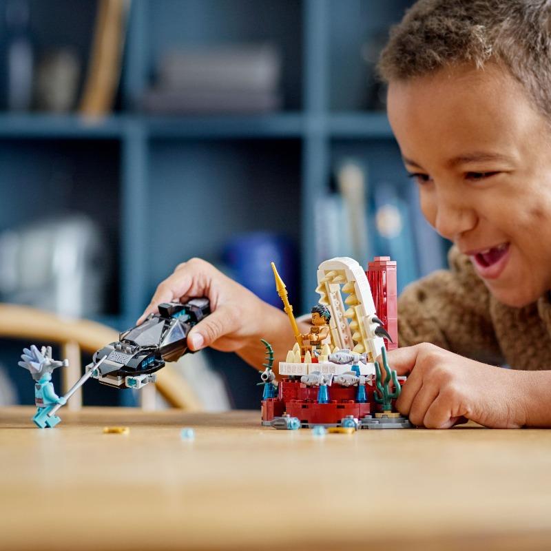 ليجو - مجموعة بناء كينج نامورز ثرون 76213