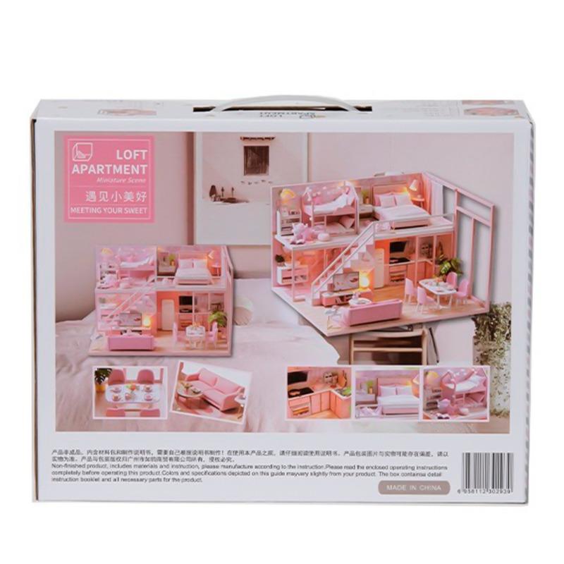 Luminous Wooden Loft Apartment - Pink