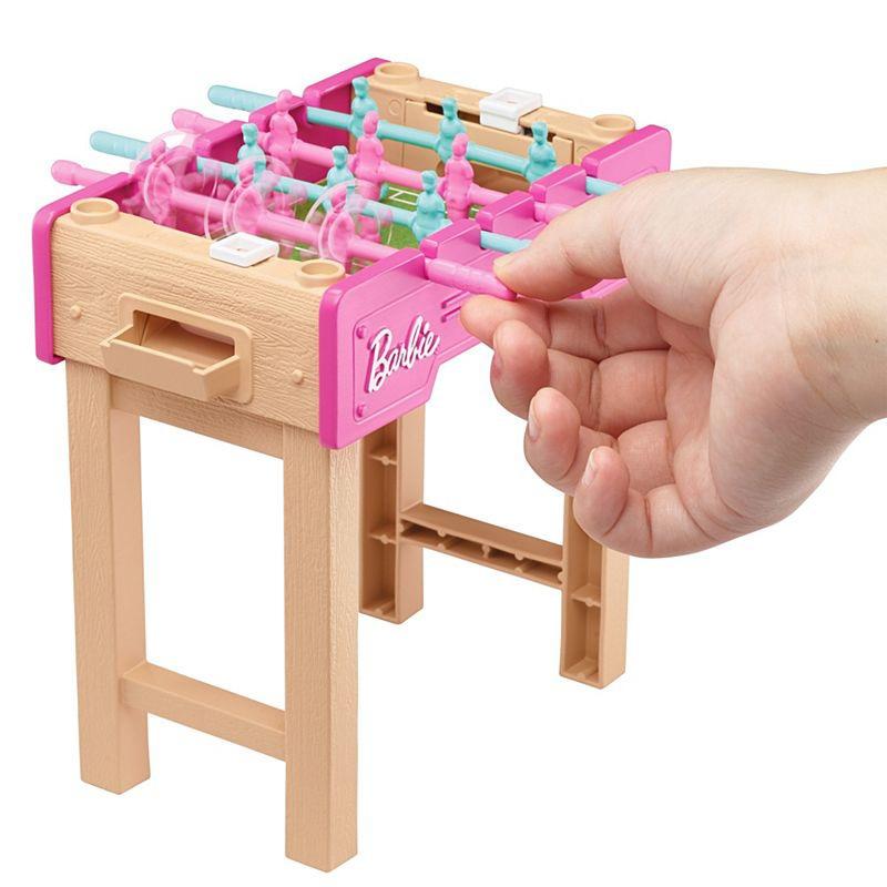 Barbie Mini Playset With Pet And Football Table