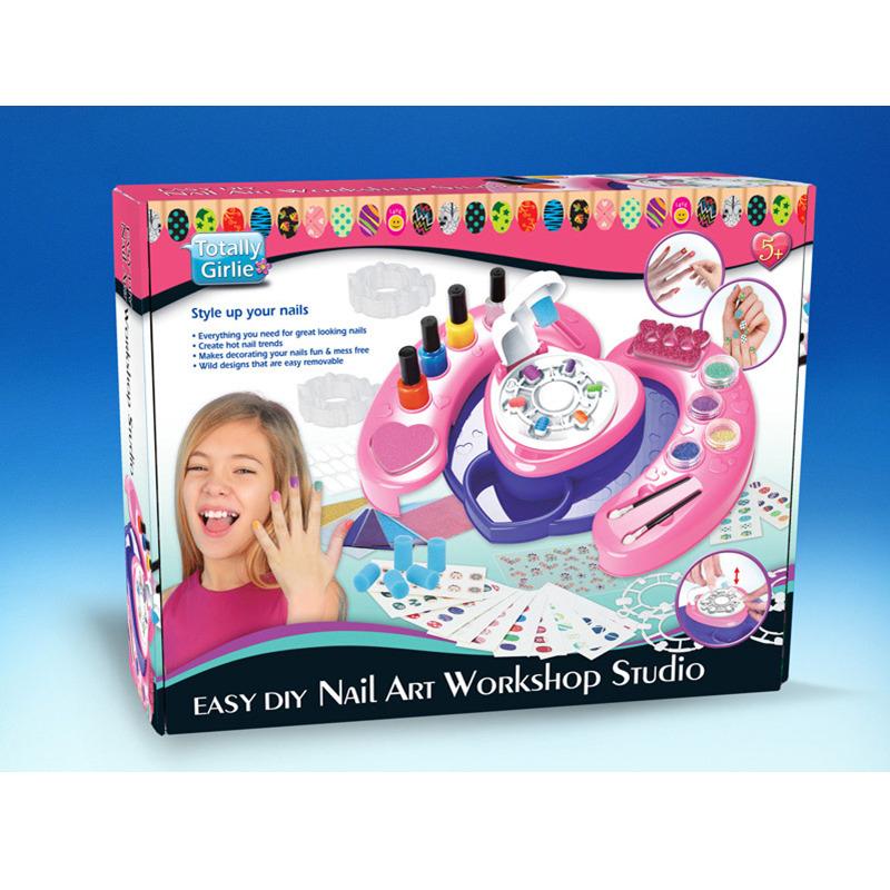 توتلي جيرلي - استوديو ورشة عمل فن الأظافر