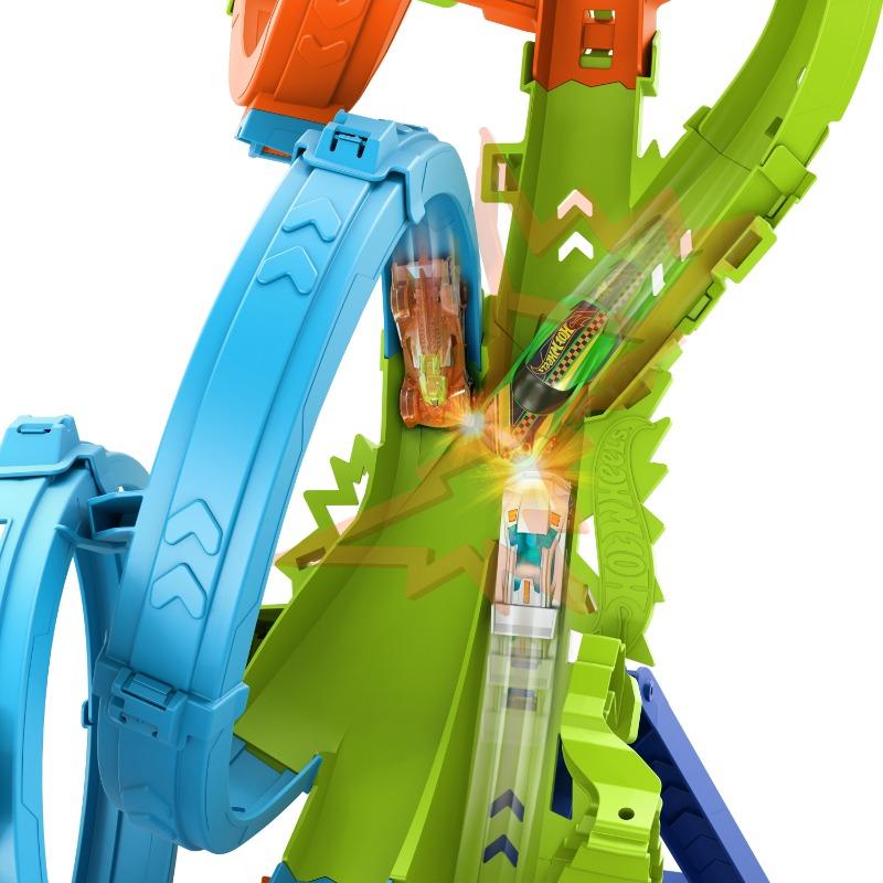 Hot Wheels Action Endless Loop Boosted Set