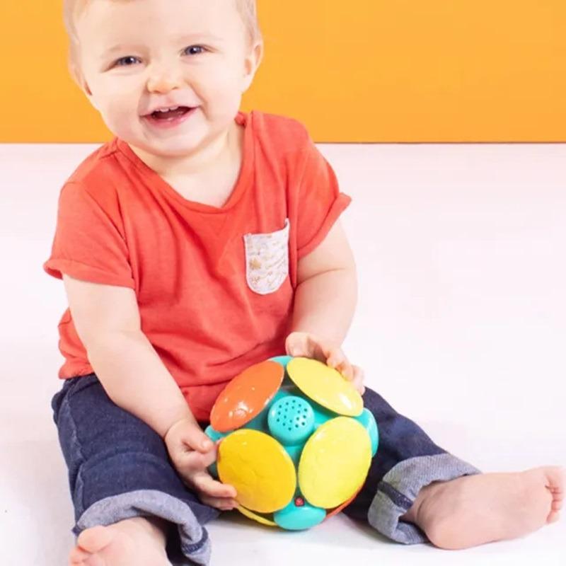 Bright Starts Wobble Bobble Crawl & Chase Ball