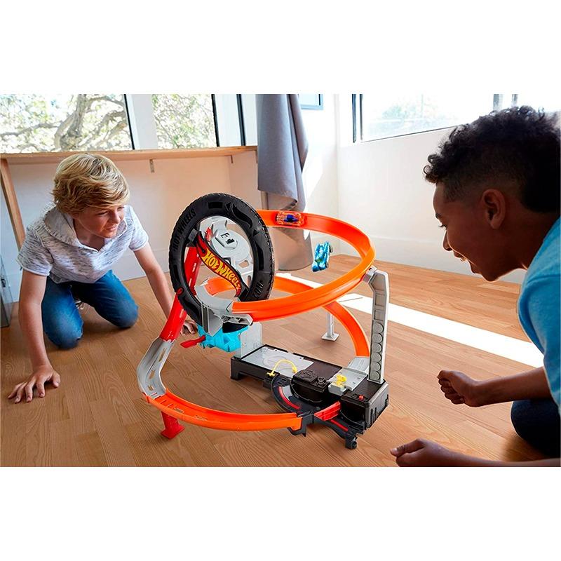Hot Wheels City Robo Beasts Hyper-Boost Tire Shop