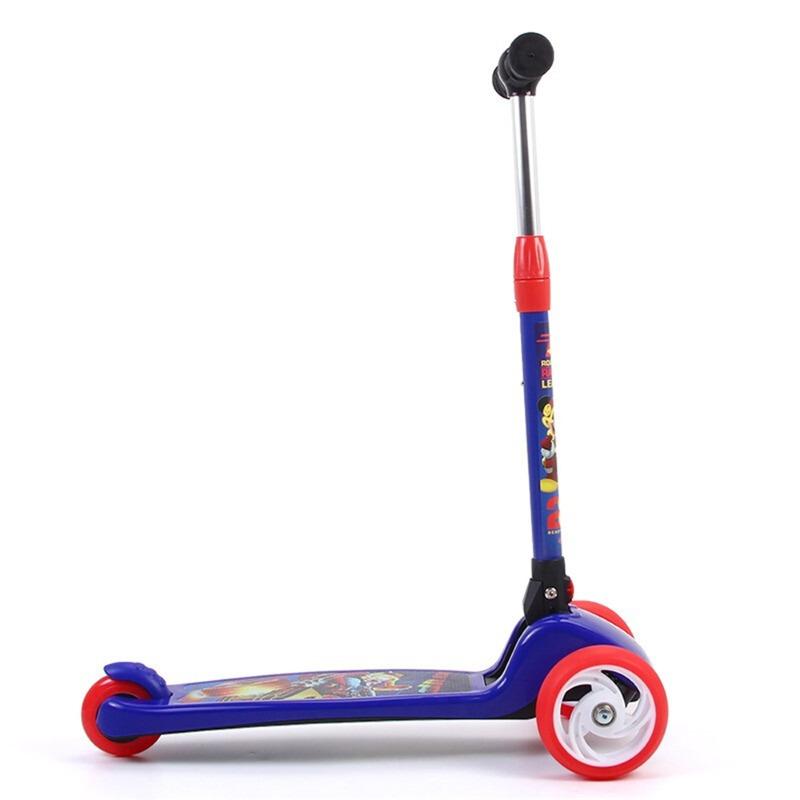 Disney Foldable Twist Scooter