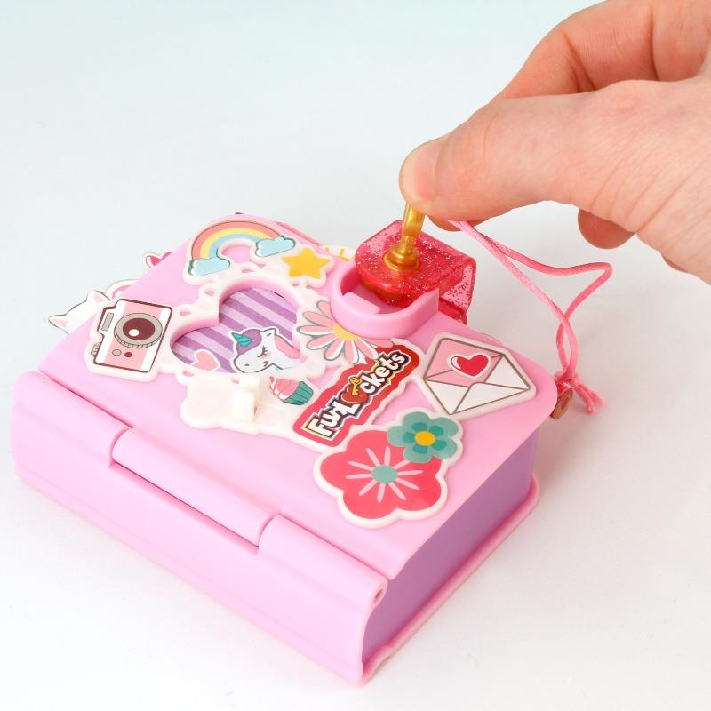 فانلوكيتس - مجموعة المذكرة السرية المصغرة