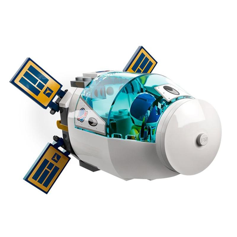 ليجو سيتي - مجموعة بناء محطة الفضاء القمرية 500 قطعة