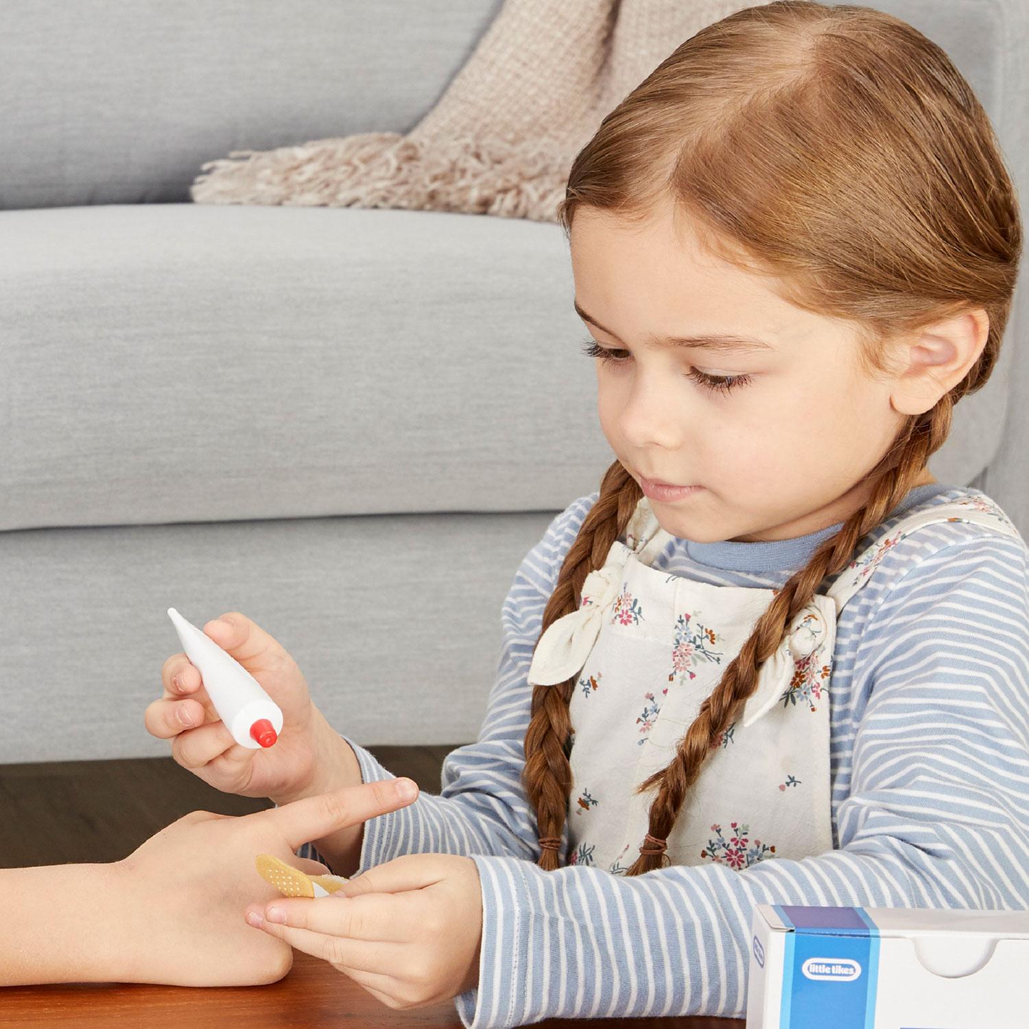 ليتل تايكس - حقيبة الإسعافات الأولية