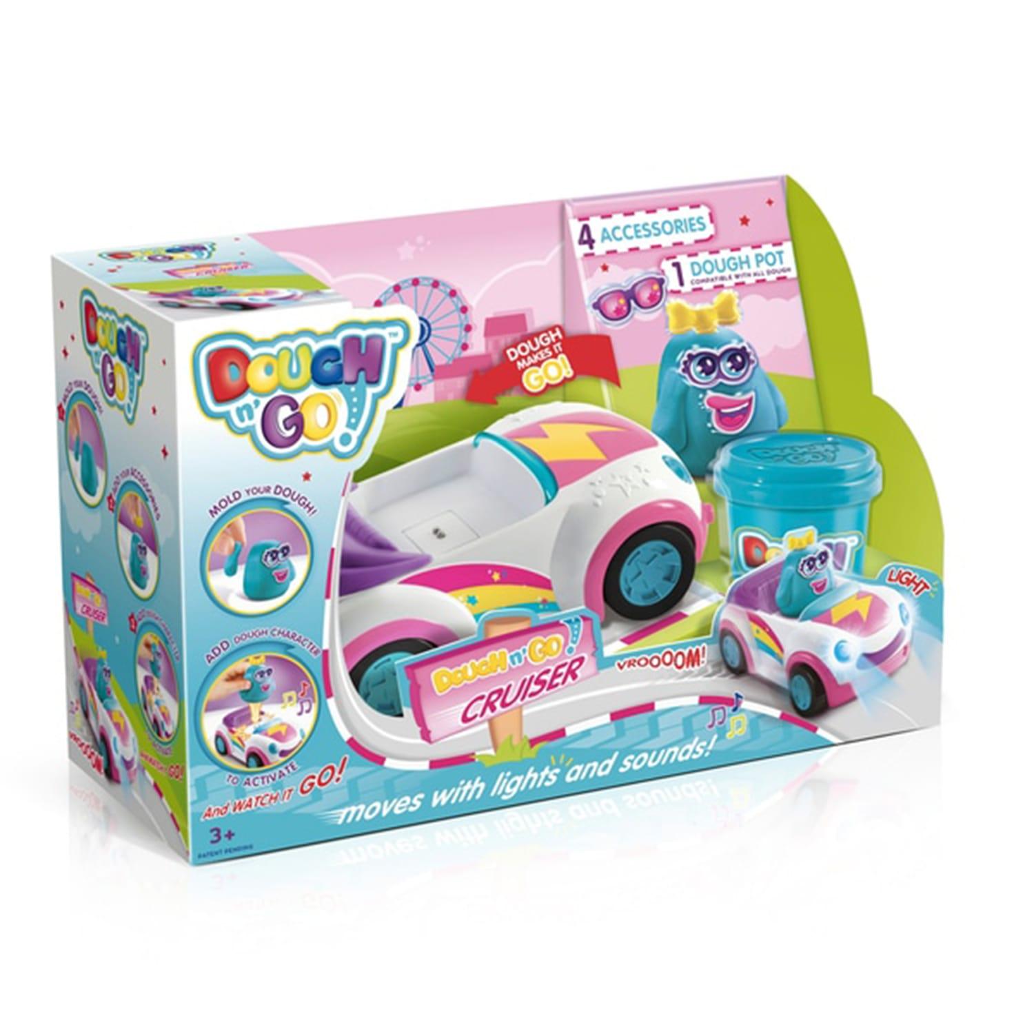 سيارة العمل بالصلصال