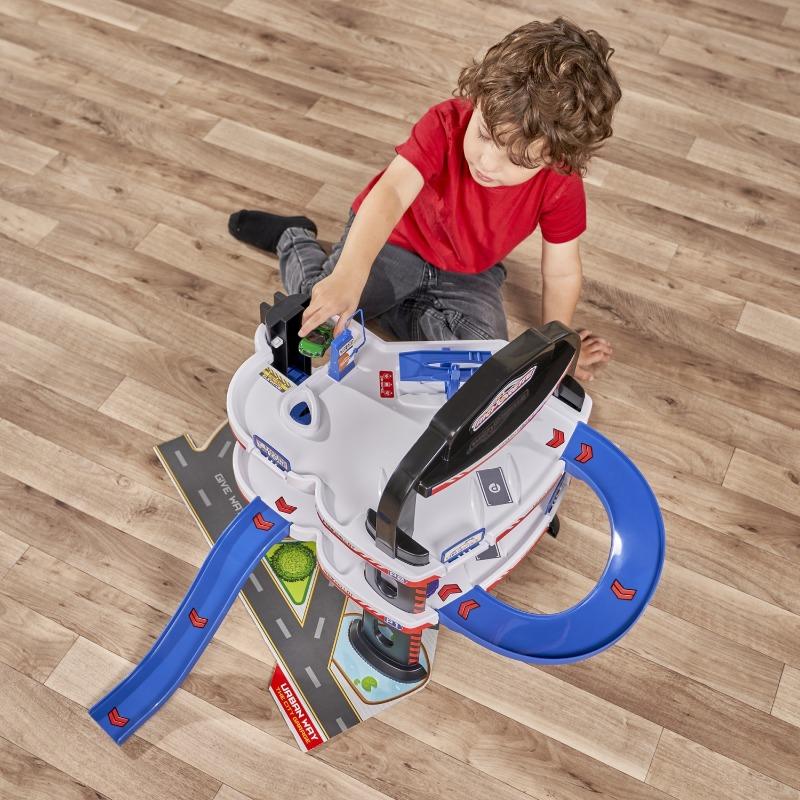 Majorette Urban Garage With 1 Car