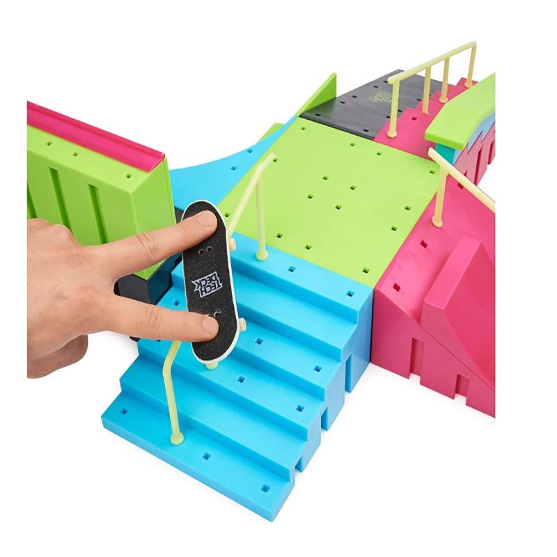 Tech Deck Neon Mega Park X-Connect Creator Glow-in-The-Dark