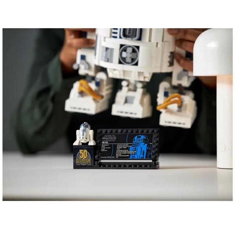 LEGO Star Wars R2 D2 - 2314 Pcs