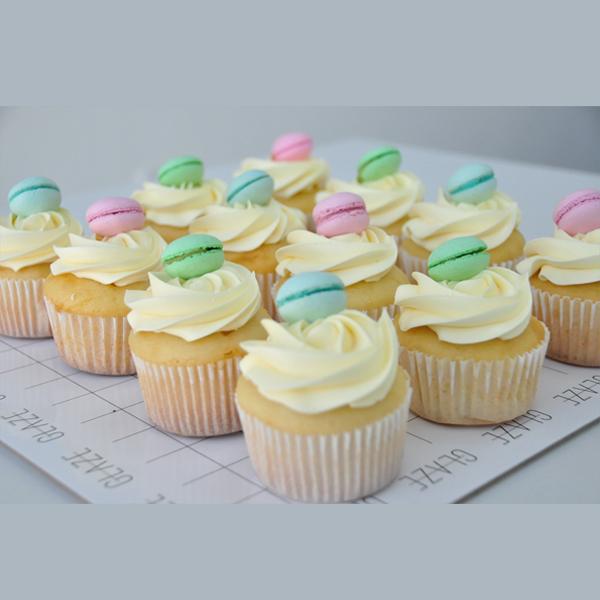 Glaze - Macaroon Cupcakes