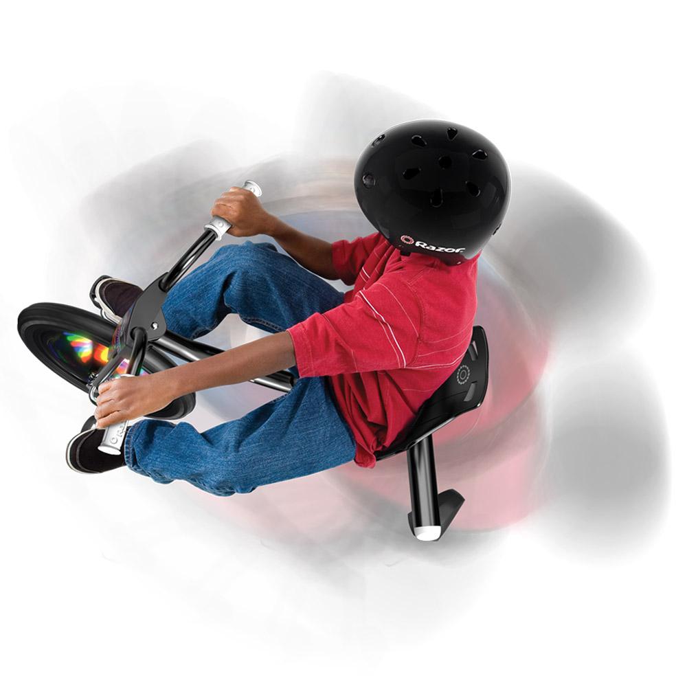 رايزور - دراجة لايت شو ثلاثية العجلات لون أسود