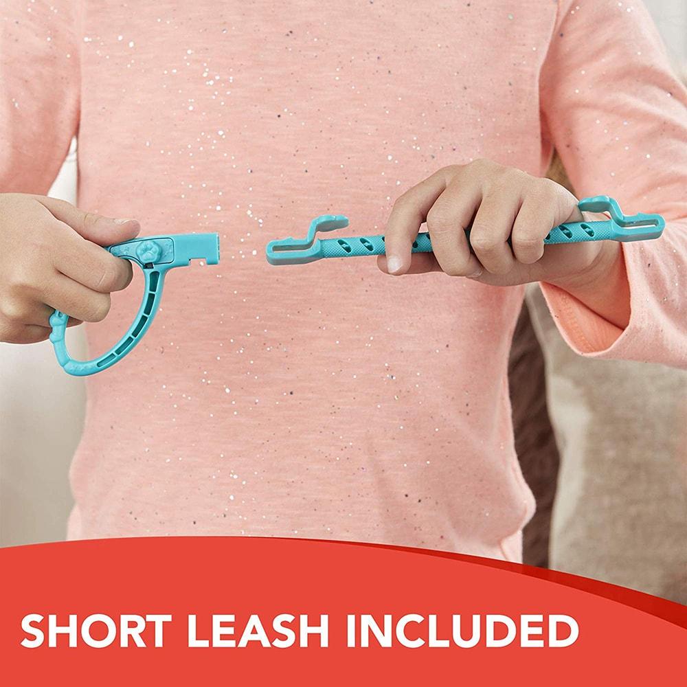 فوريل - حيوان الباندا اللطيف يمشي