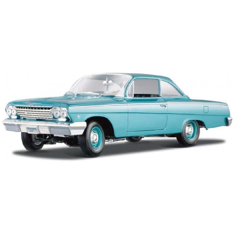 Maisto 1962 Chevrolet Bel Air Diecast Car Blue