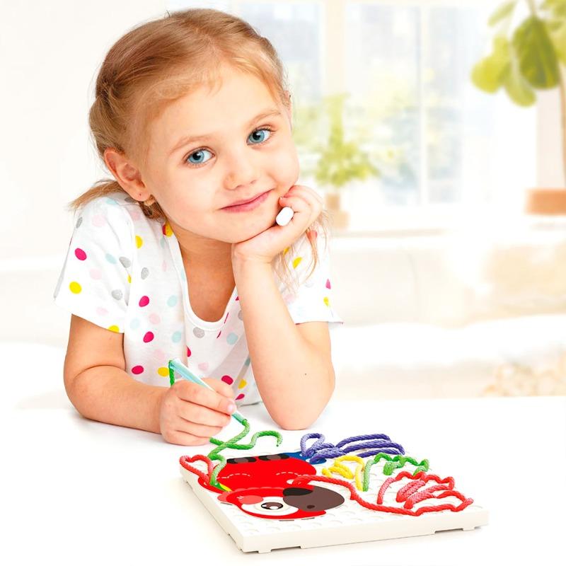 Quercetti Parrot Filo Sewing Kit