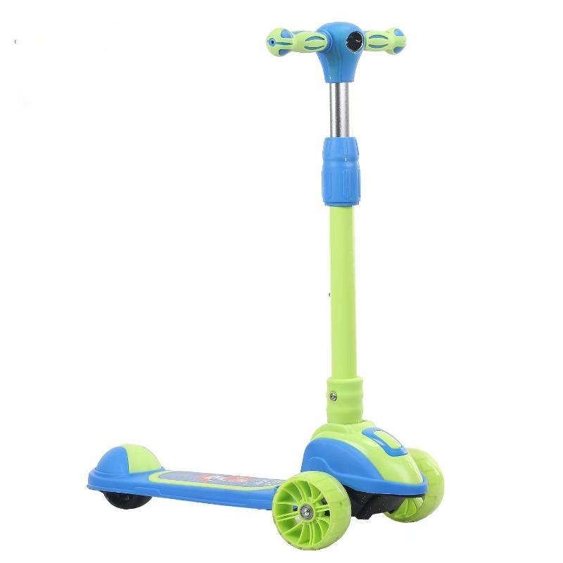 سكوتر أطفال ثلاثي العجلات قابل للطي والتعديل