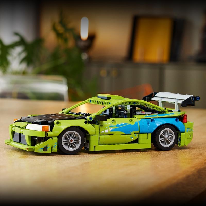 LEGO Technic Fast & Furious Mitsubishi Eclipse 827 Pieces