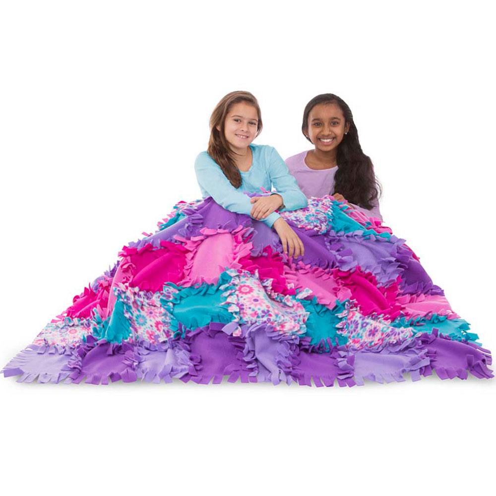 Melissa and Doug Created by Me - Flower Fleece Quilt