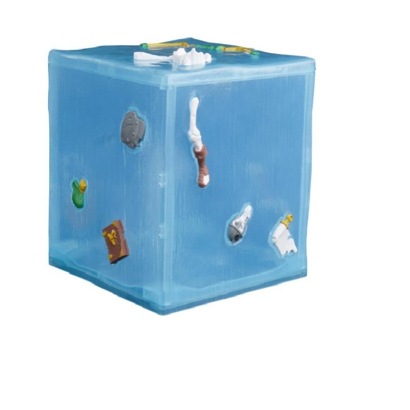 Dungeons and dragons - Ice cube with 14 accessories