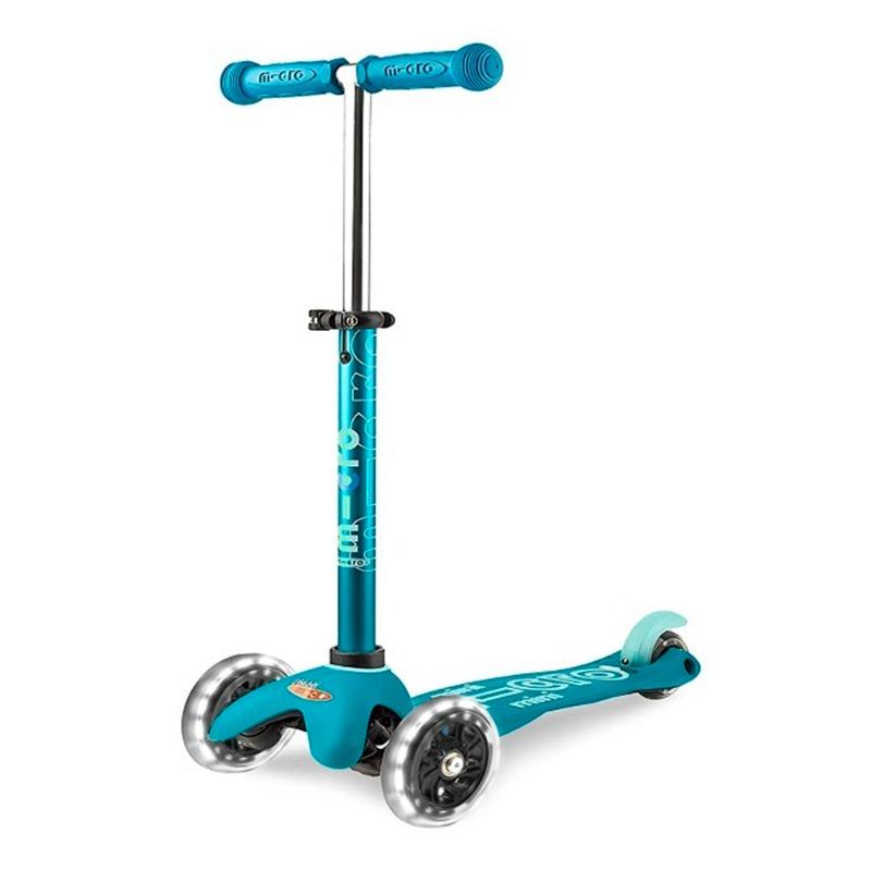 Micro Maxi Mini Deluxe Led Scooter Aqua