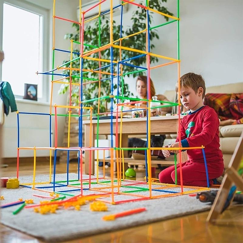 مجموعة مصاصات البناء 600 قطعة