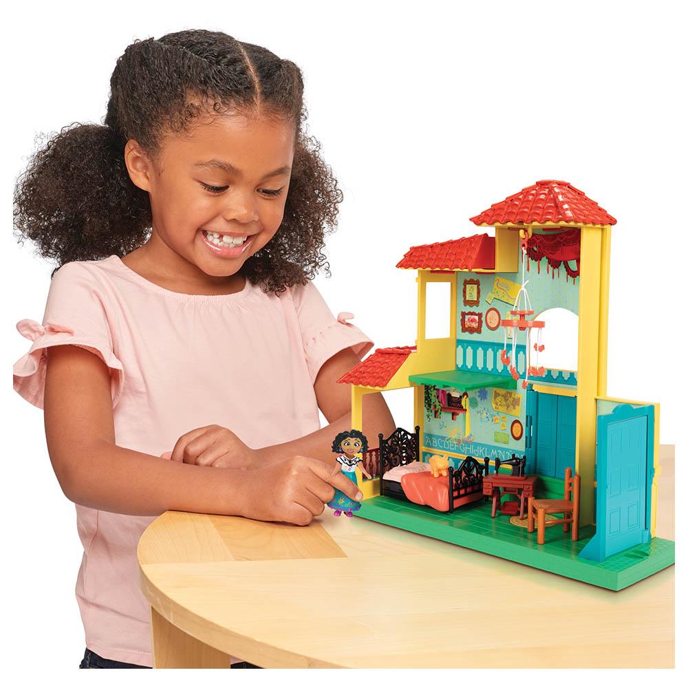 ديزني - مجموعة لعب غرفة ميرابل مع الإكسسوارات