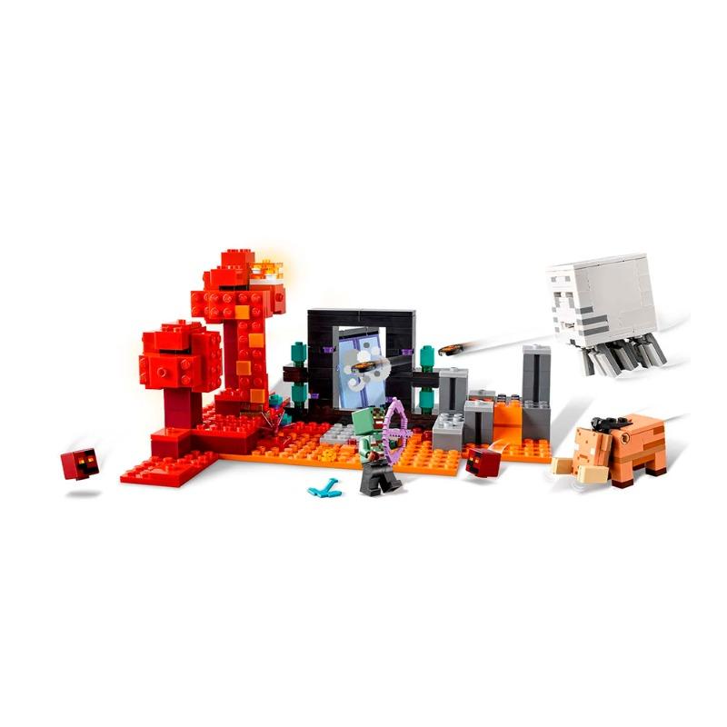 LEGO Minecraft Ambush Lower Portal