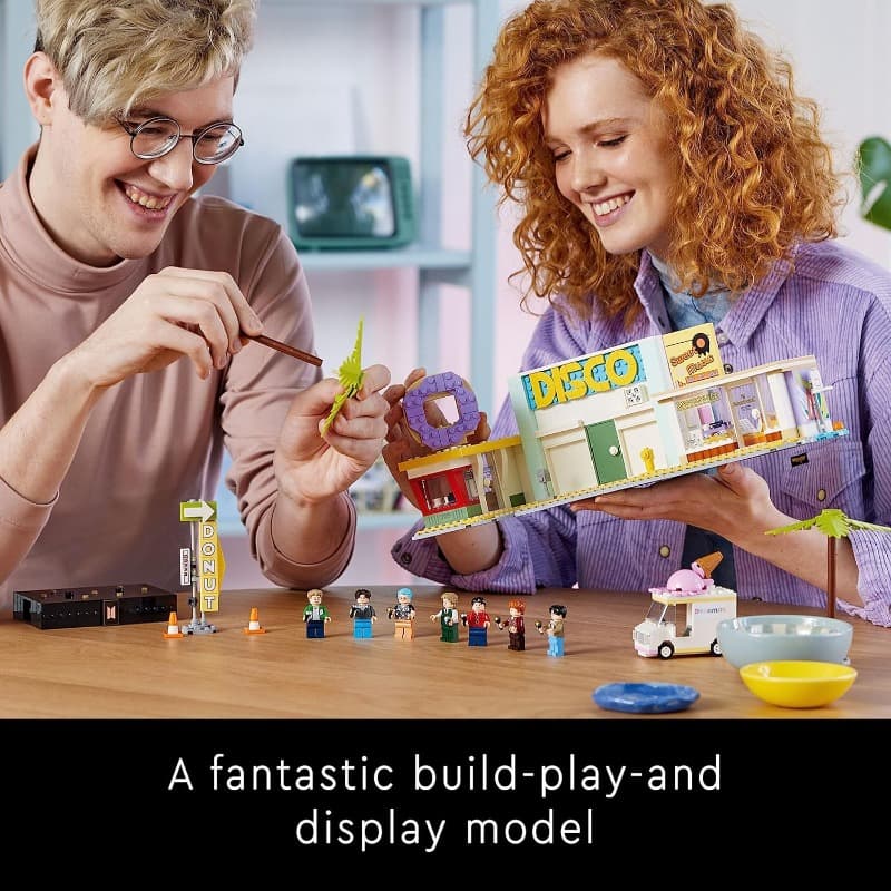 Lego Ideas BTS Dynamite 21339 thumbnail 2