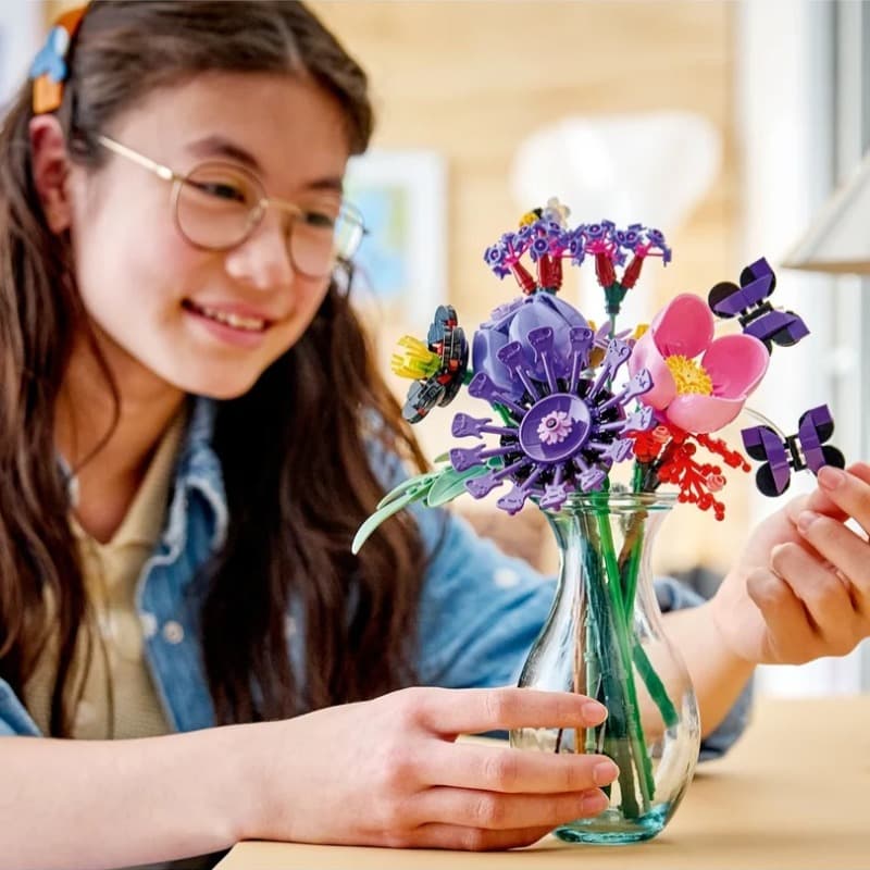 Lego Olivia Rodrigos Flower Bouquet 11507 thumbnail 3