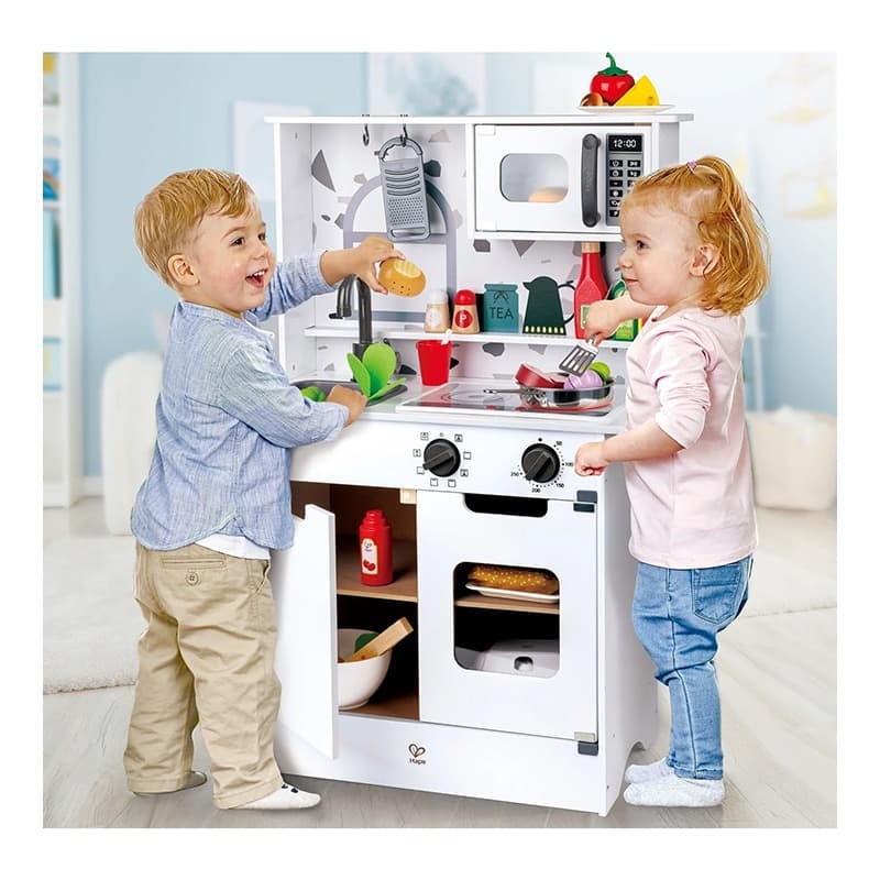 Hape Kitchen Playset with Light and Sound thumbnail 3