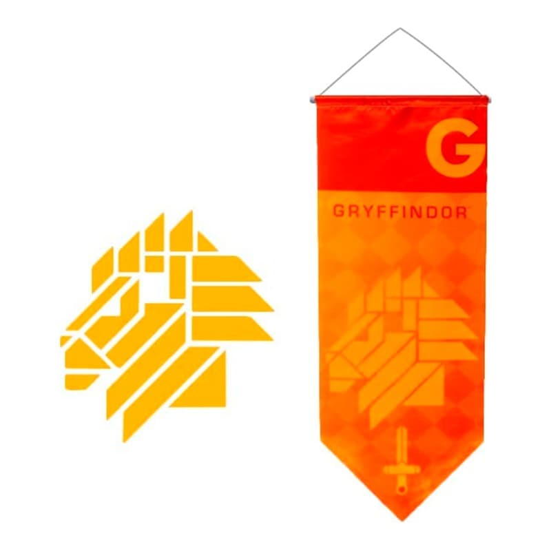 Wizarding World Harry Potter Gryffindor Pennant Sword Cut