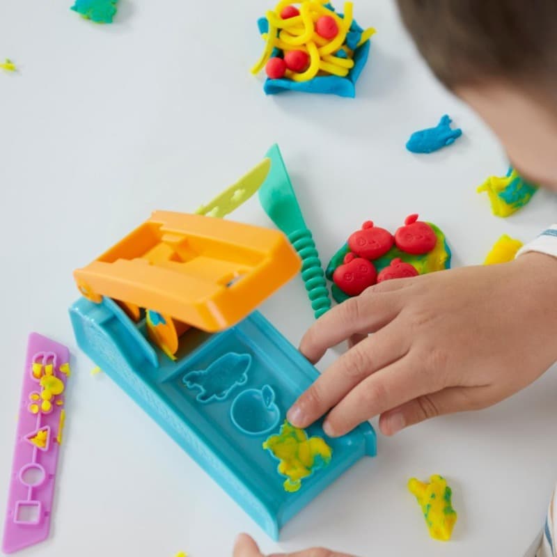 Play Doh Fun Factory Starter Set thumbnail 5