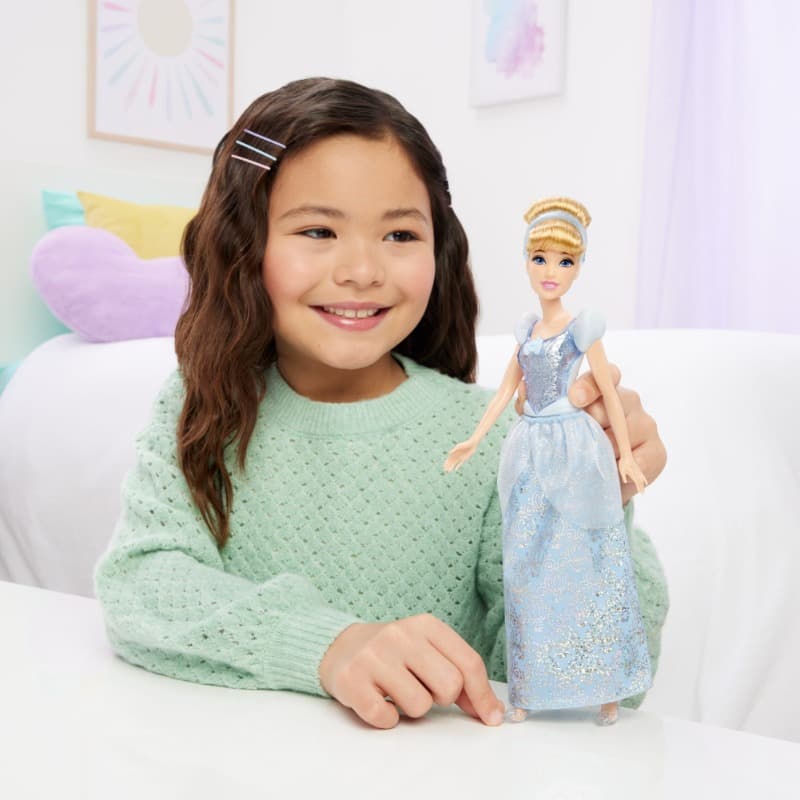 Disney Princess Cinderella Doll thumbnail 5