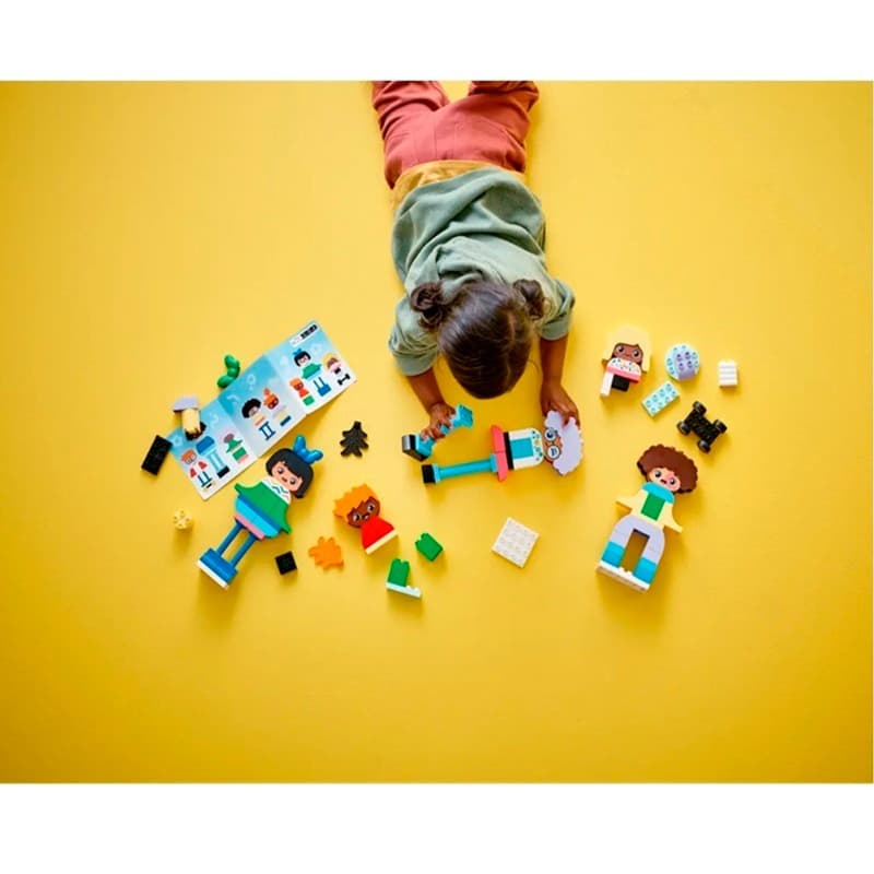 LEGO Buildable People With Big Emotions 10423 thumbnail 3