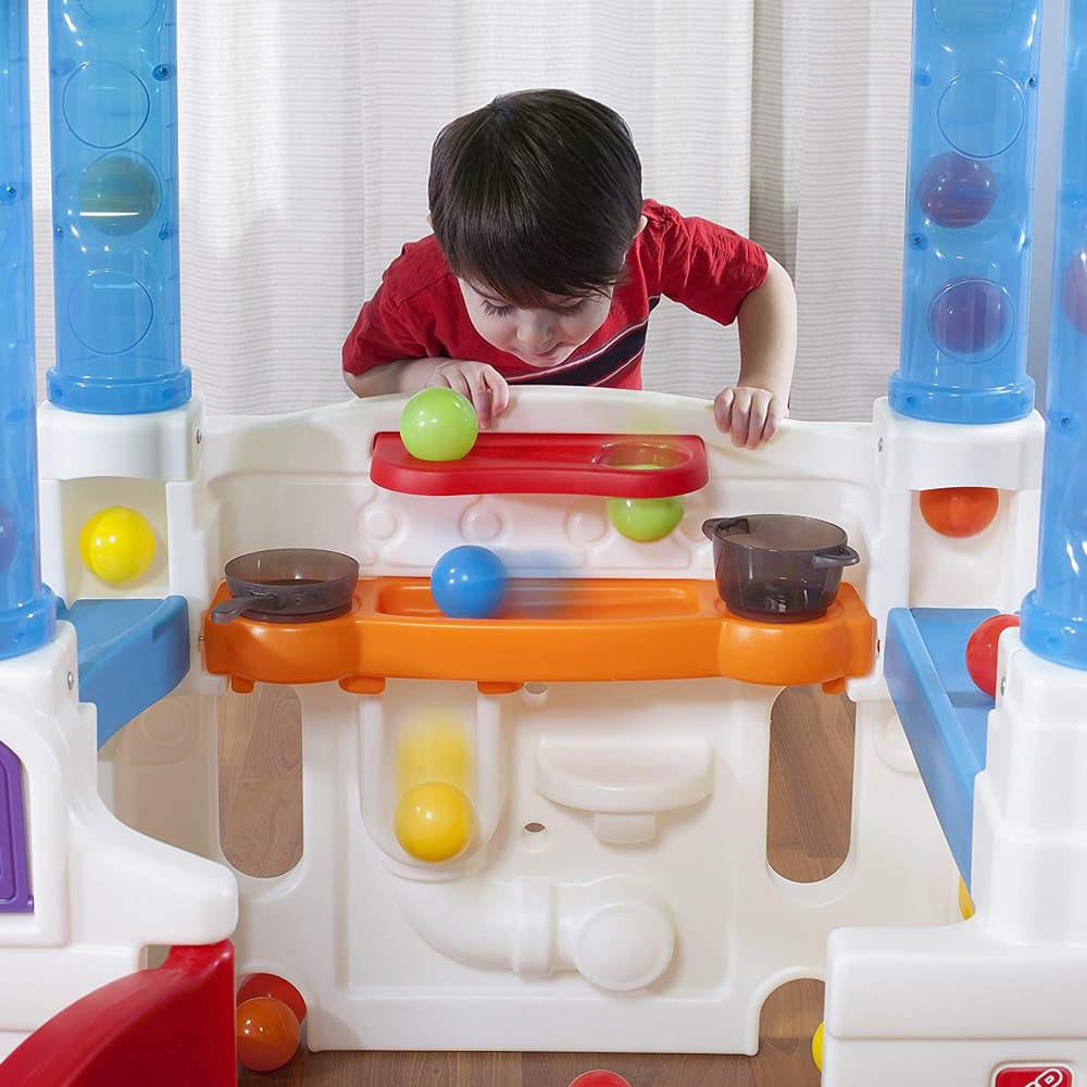 Step2 - Wonderball Fun Playhouse thumbnail 4