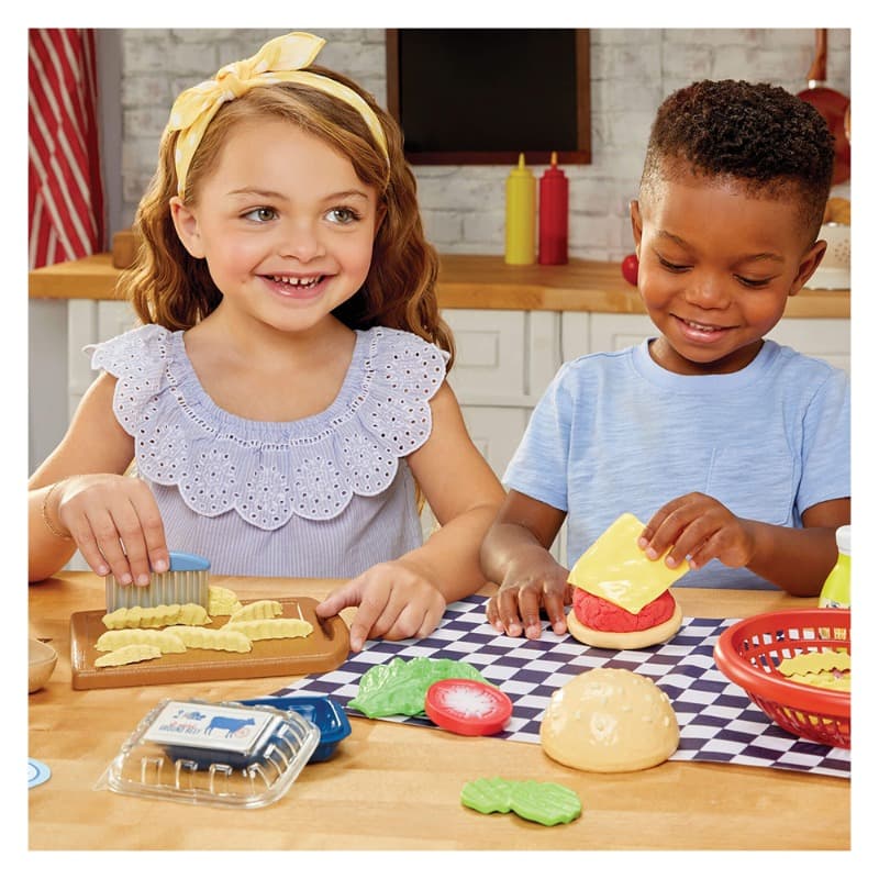 Little Tikes Creative Chefs Cheeseburger Fries Kit thumbnail 3