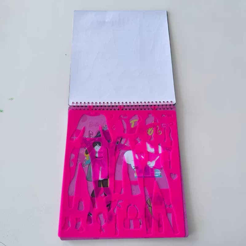 Barbie Fashion Design Portfolio Sketchbook thumbnail 5
