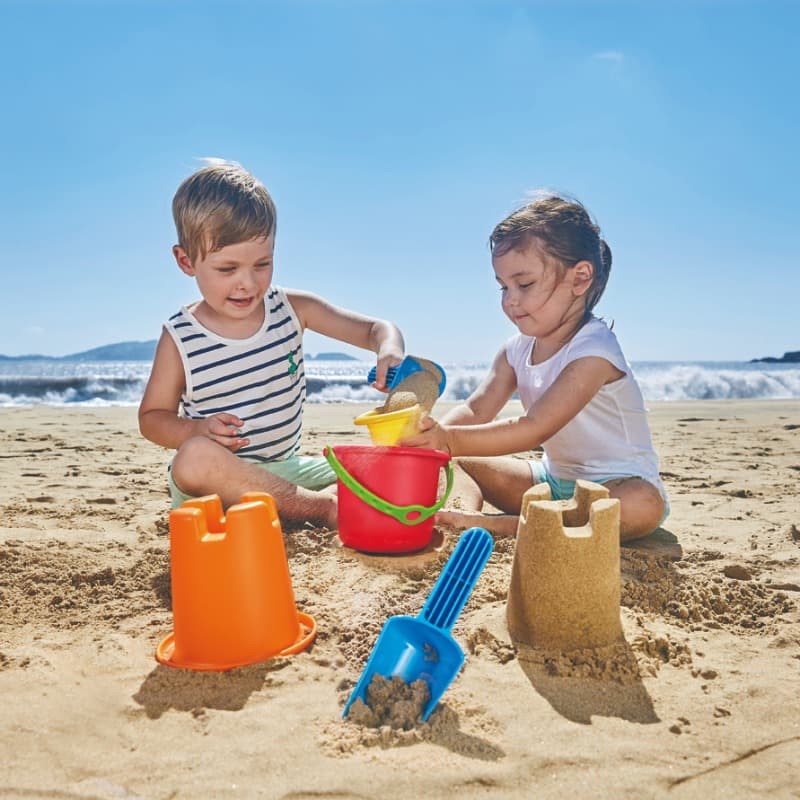 Hape 5-In-1 Beach Set thumbnail 3