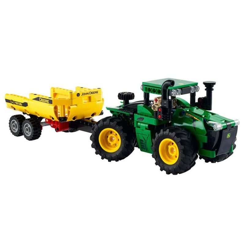 LEGO Technic Farm 2022 V29 John Deere Building Set 42136 thumbnail 2