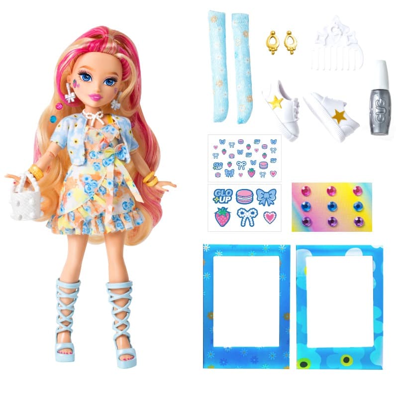 Glo Up Girls Tiffany Fashion Doll Season 2 thumbnail 3