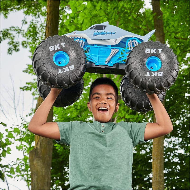 Monster Jam Official RC Mega Megalodon thumbnail 2