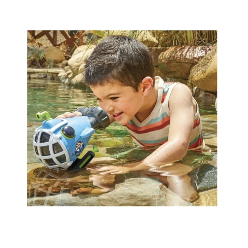 Little Tikes Pour Marine Steam Water Toy with Underwater Viewer Water Spray and Net thumbnail 4