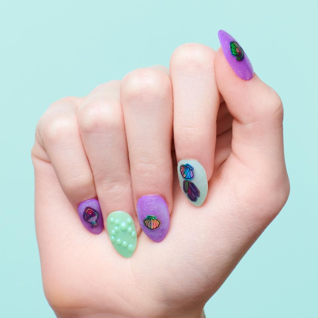 Cool Maker Go Glam Nail Surprise Manicure Set thumbnail 5