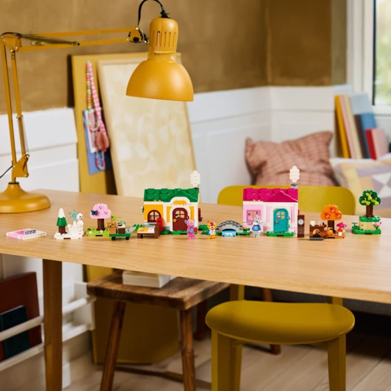 LEGO Animal Crossing Creative Houses: Seasons of Fun Building Set thumbnail 4