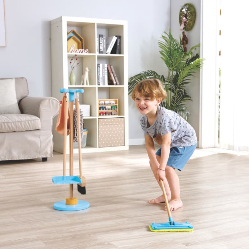 Hape Clean Up Broom Set thumbnail 2
